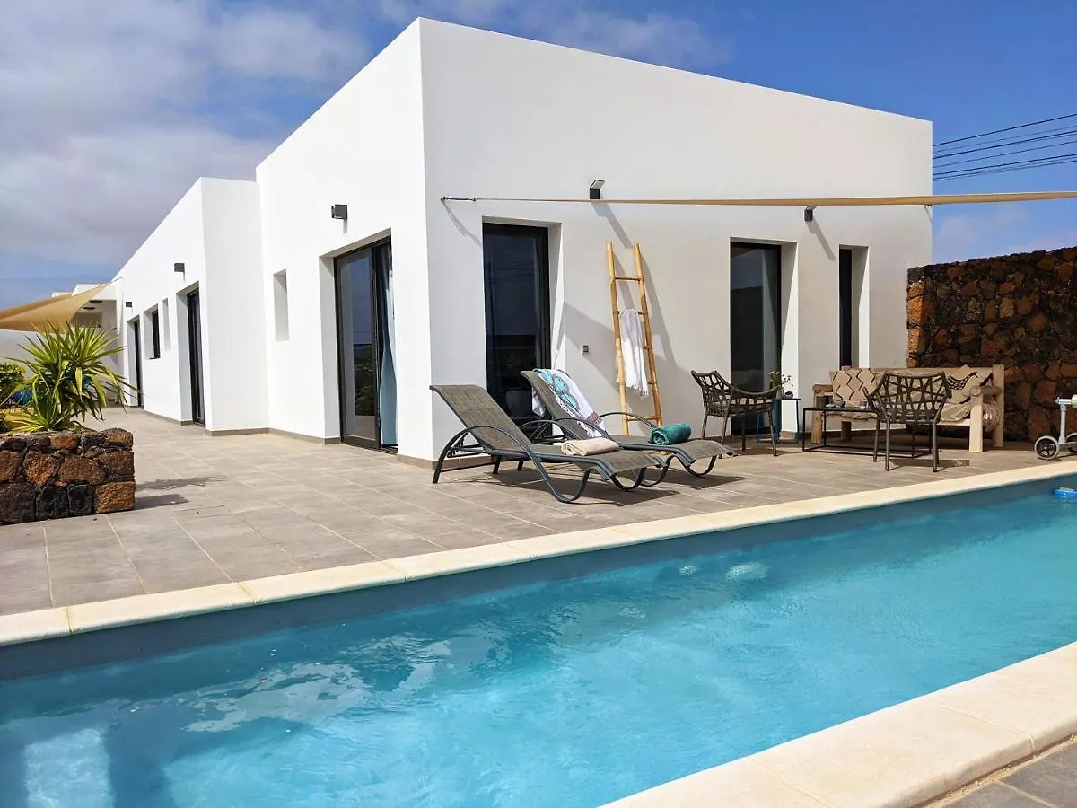 拉哈雷斯Casa Zen, Design, Swimming-Pool, Fibre-Internet别墅