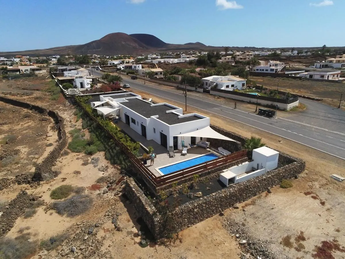 Casa Zen, Design, Swimming-Pool, Fibre-Internet Villa Lajares Spain